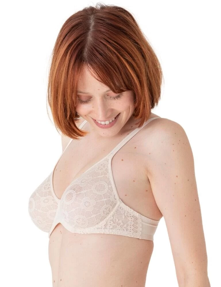 21313 Maison Lejaby Daphne Moulded Underwired Bra - 21313 Milk - Image 2